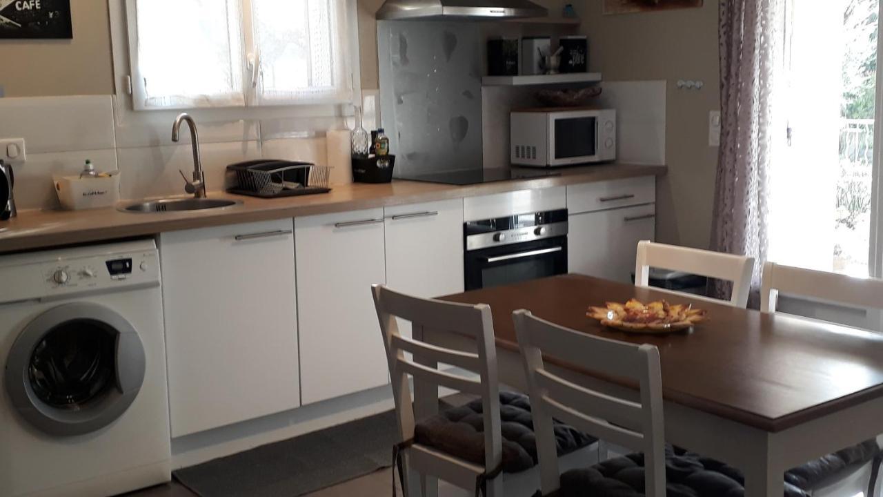 Maison 2 Ou 4 Personnes Jardin Parking Les Amandiers Lorgues Exterior foto